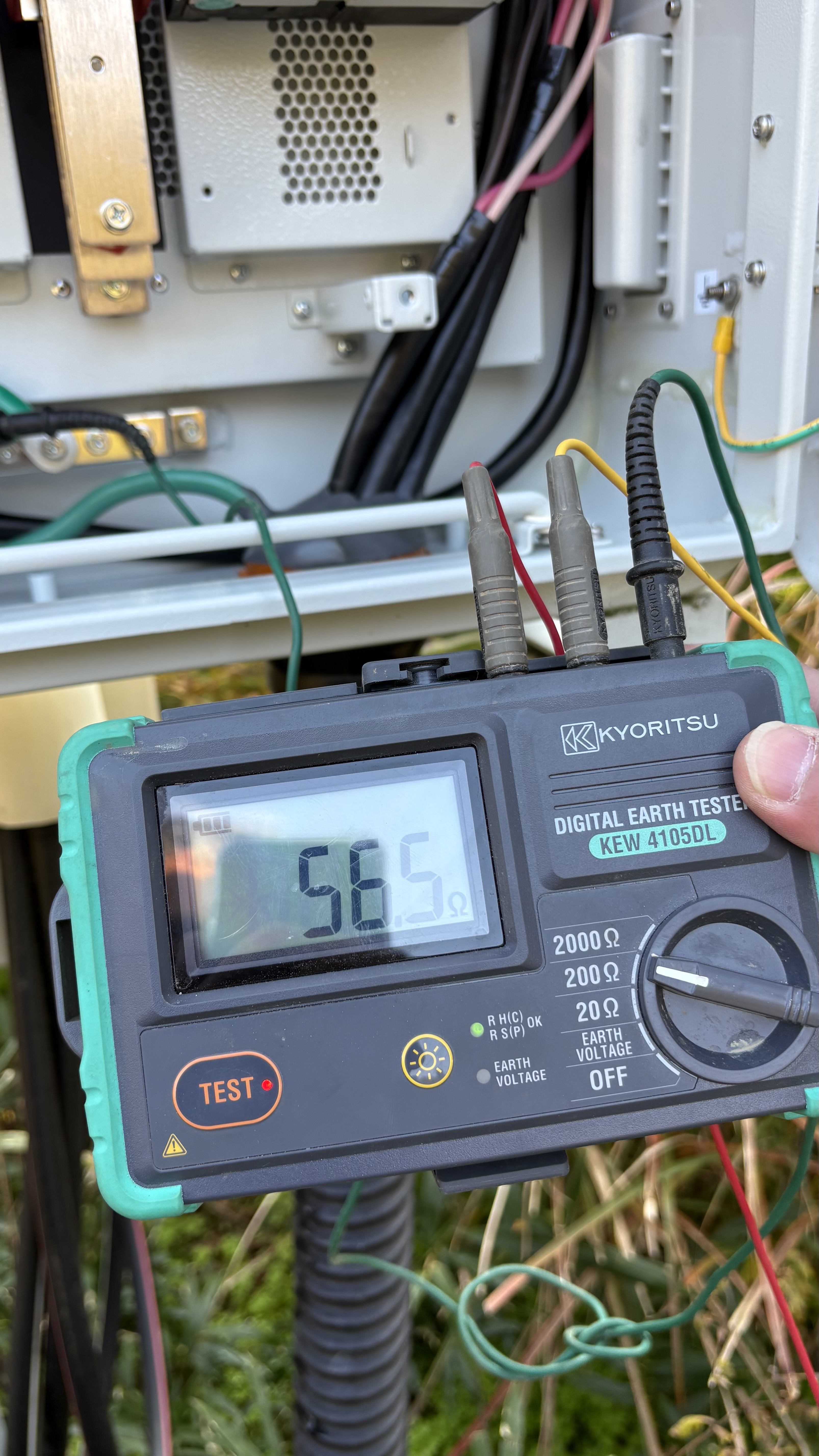 0DC3A9F6-633C-411C-8DE0-5AA88AF1DA74